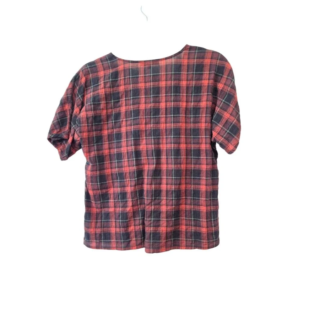 Madewell Gathered V-Neck Top in Plaid Size Medium